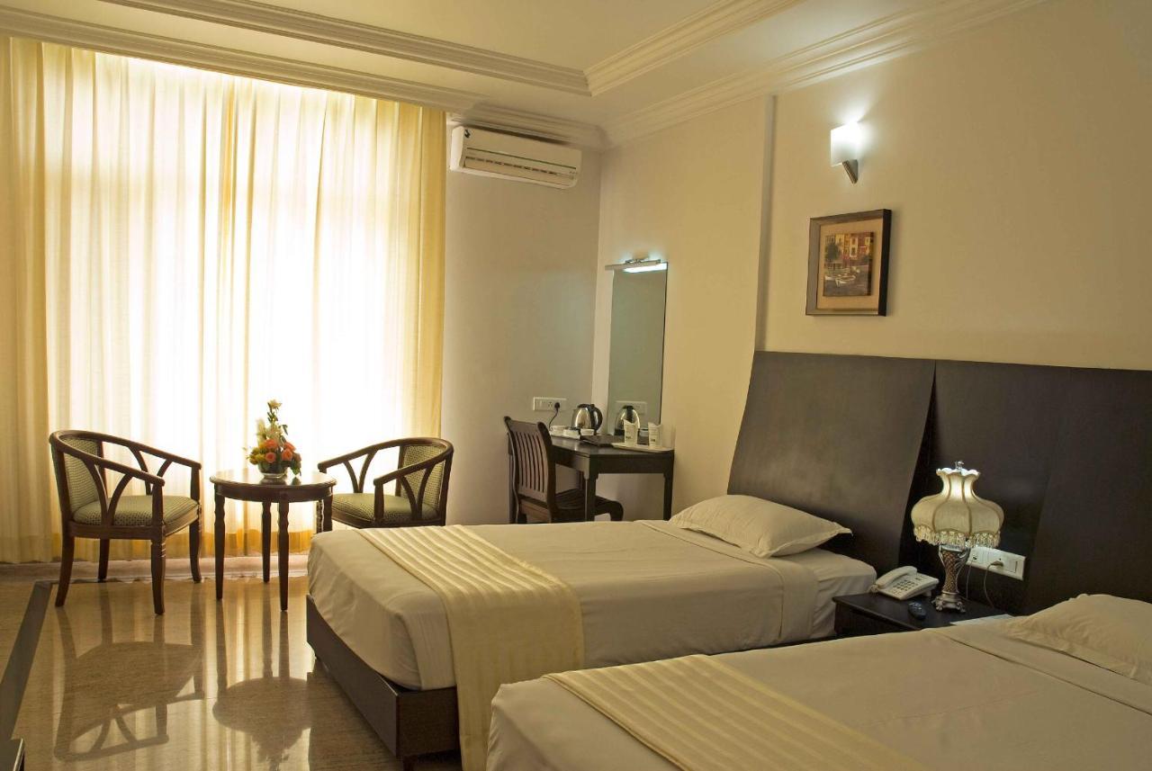 Kr Inn Hotel & Convention Centre Bangalore Buitenkant foto