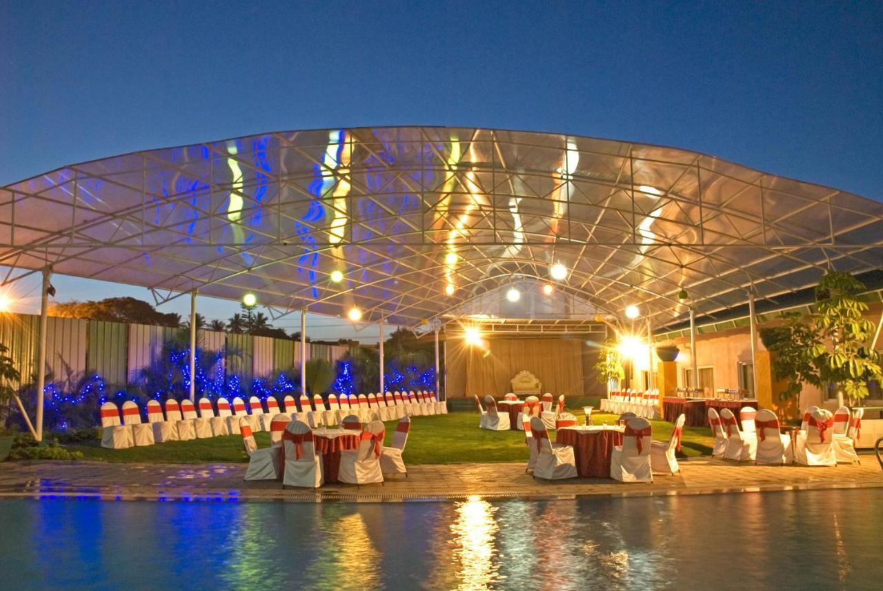 Kr Inn Hotel & Convention Centre Bangalore Buitenkant foto
