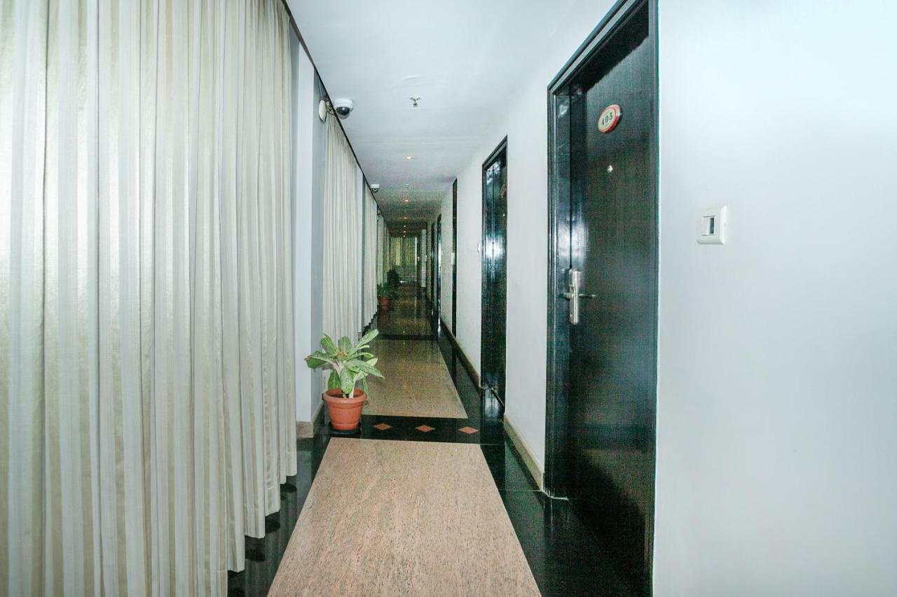 Kr Inn Hotel & Convention Centre Bangalore Buitenkant foto